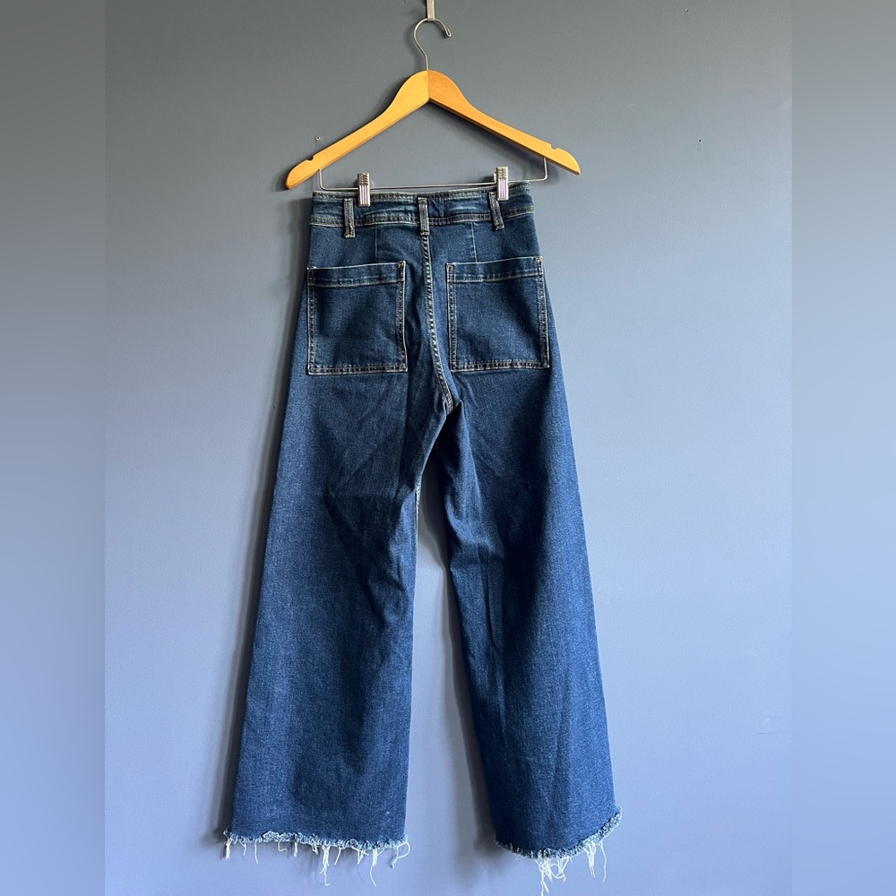 Zara High-Waisted Wide Leg Jeans - Picture 2 of 3